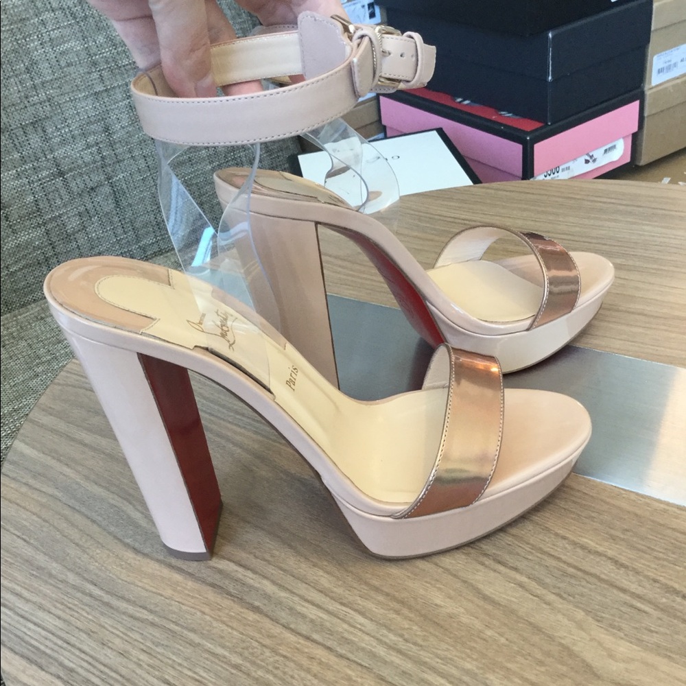Christian louboutin Cherry sandal size 39